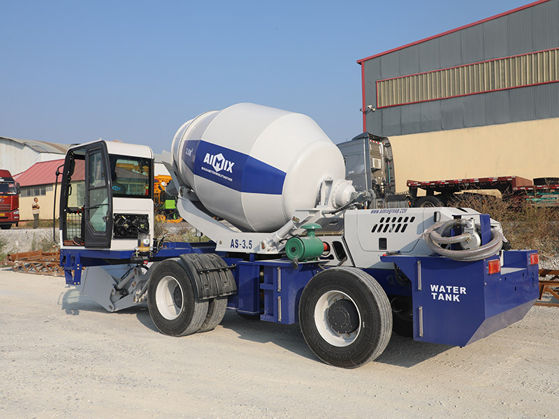 Self-Loading Concrete Mixer Of AIMIX