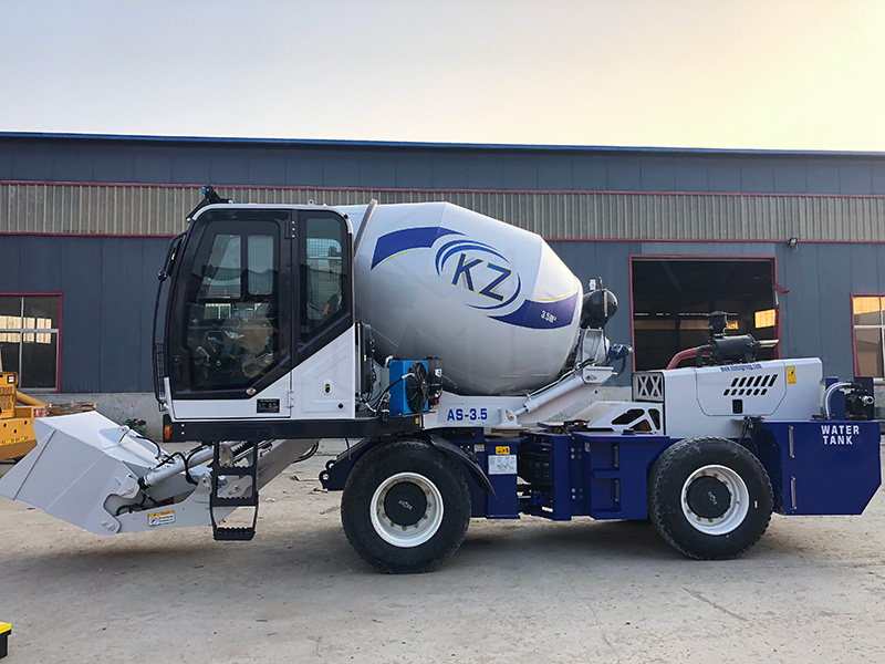 Self Loading Concrete Mixer