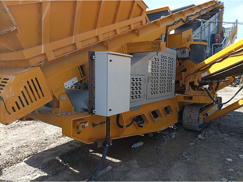 stone crushing machine for sale