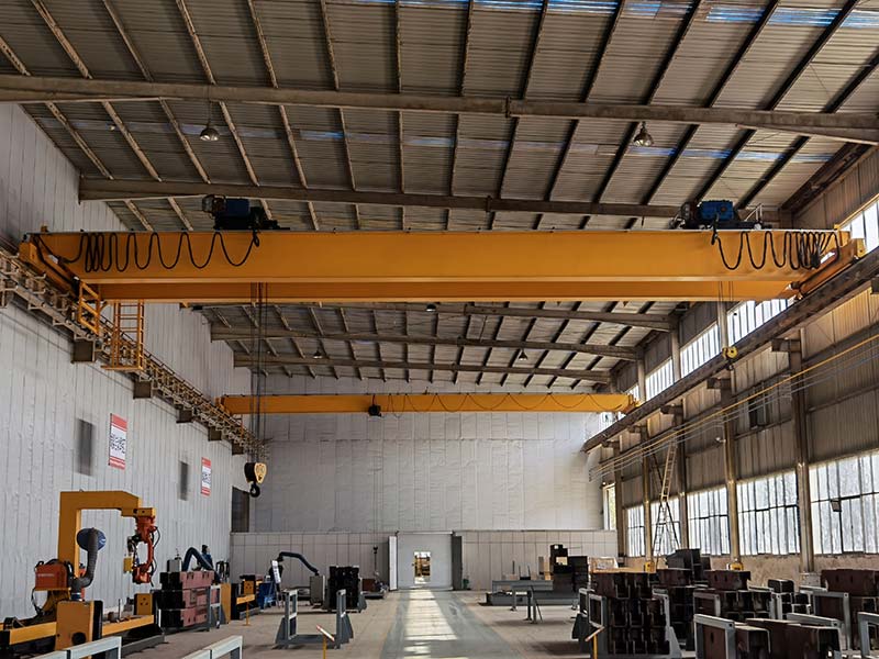 EOT Crane